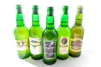 Palos de sidra Casa Lin Avilés