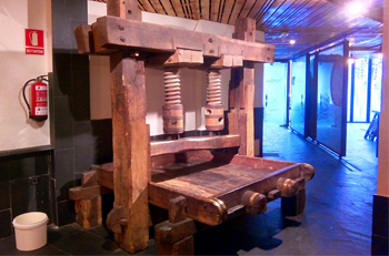 Prensa de sidra en Casa Lin, Avilés -Asturias